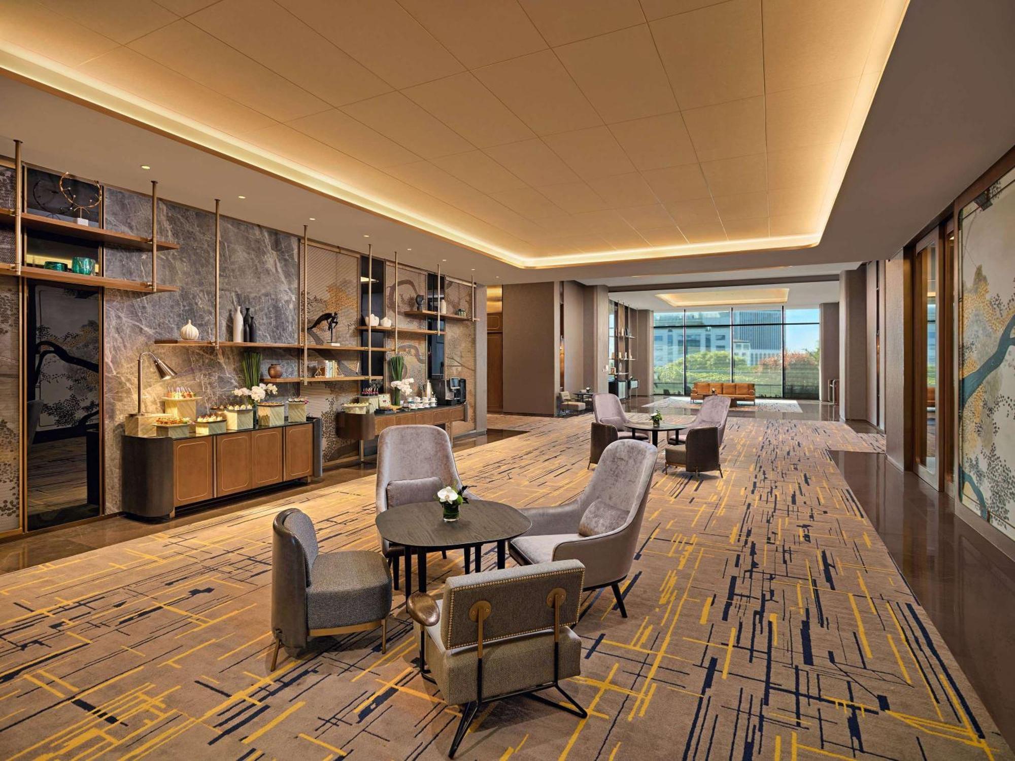 Pullman Hai Phong Grand Hotel Exterior foto